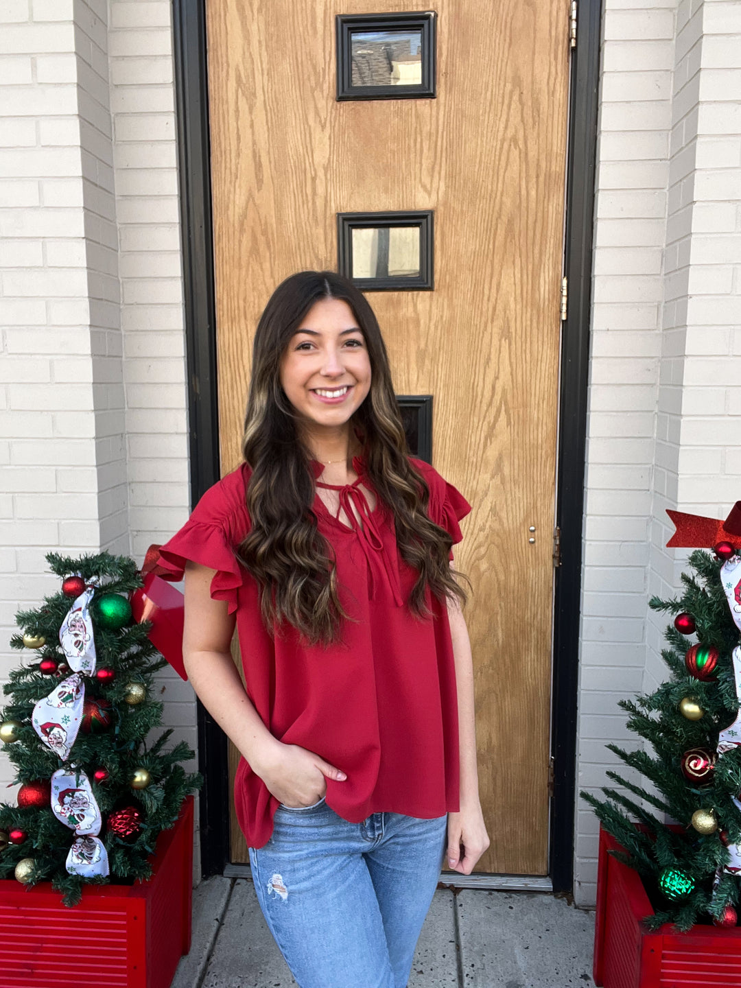 SOLID RUFFLE BLOUSE W/ NECK TIE